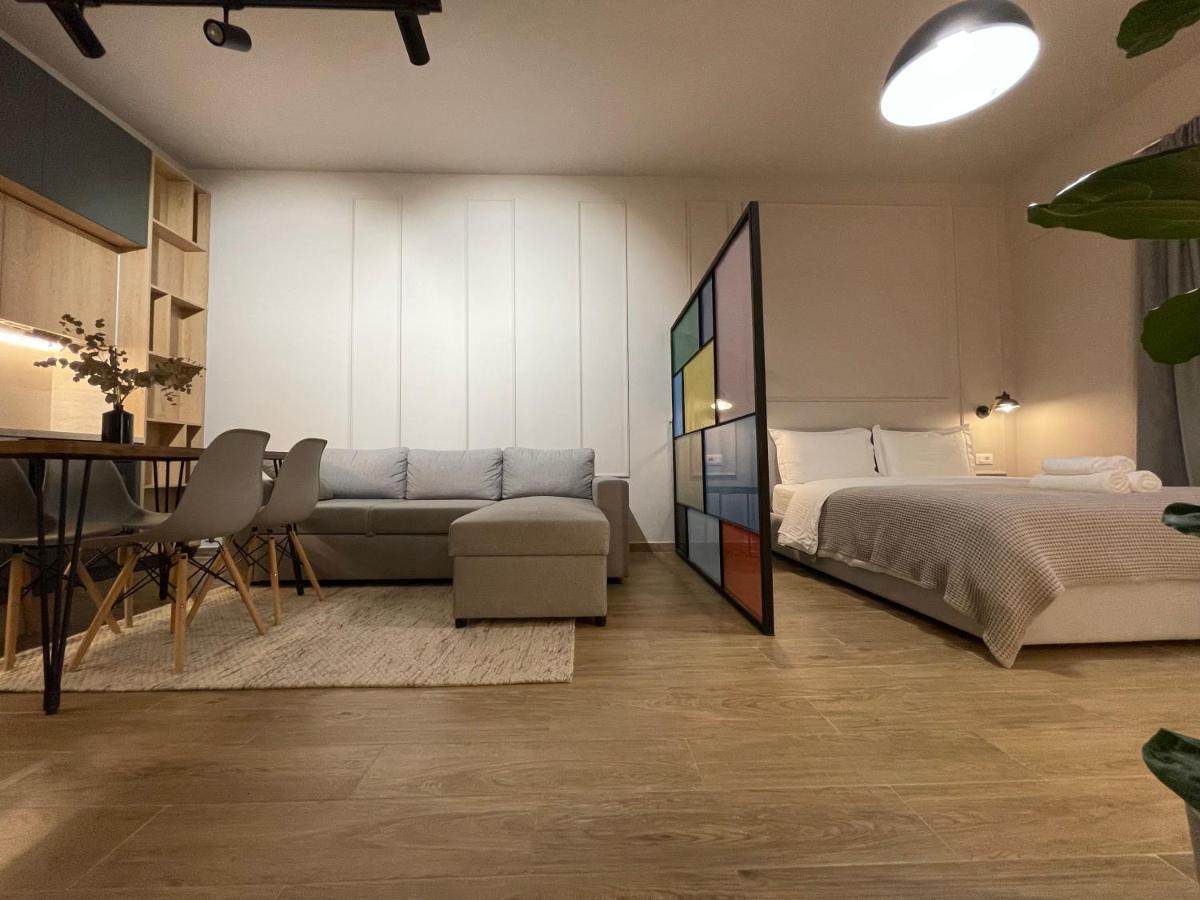 Square 21 Apartments ティラナ エクステリア 写真