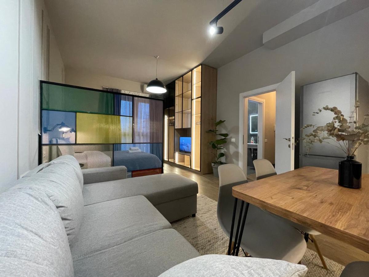 Square 21 Apartments ティラナ エクステリア 写真