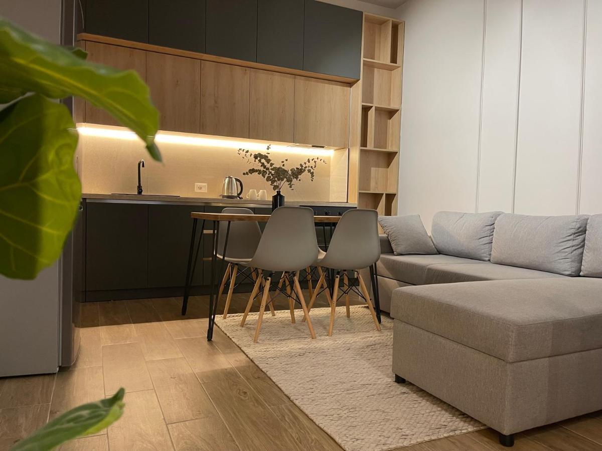 Square 21 Apartments ティラナ エクステリア 写真