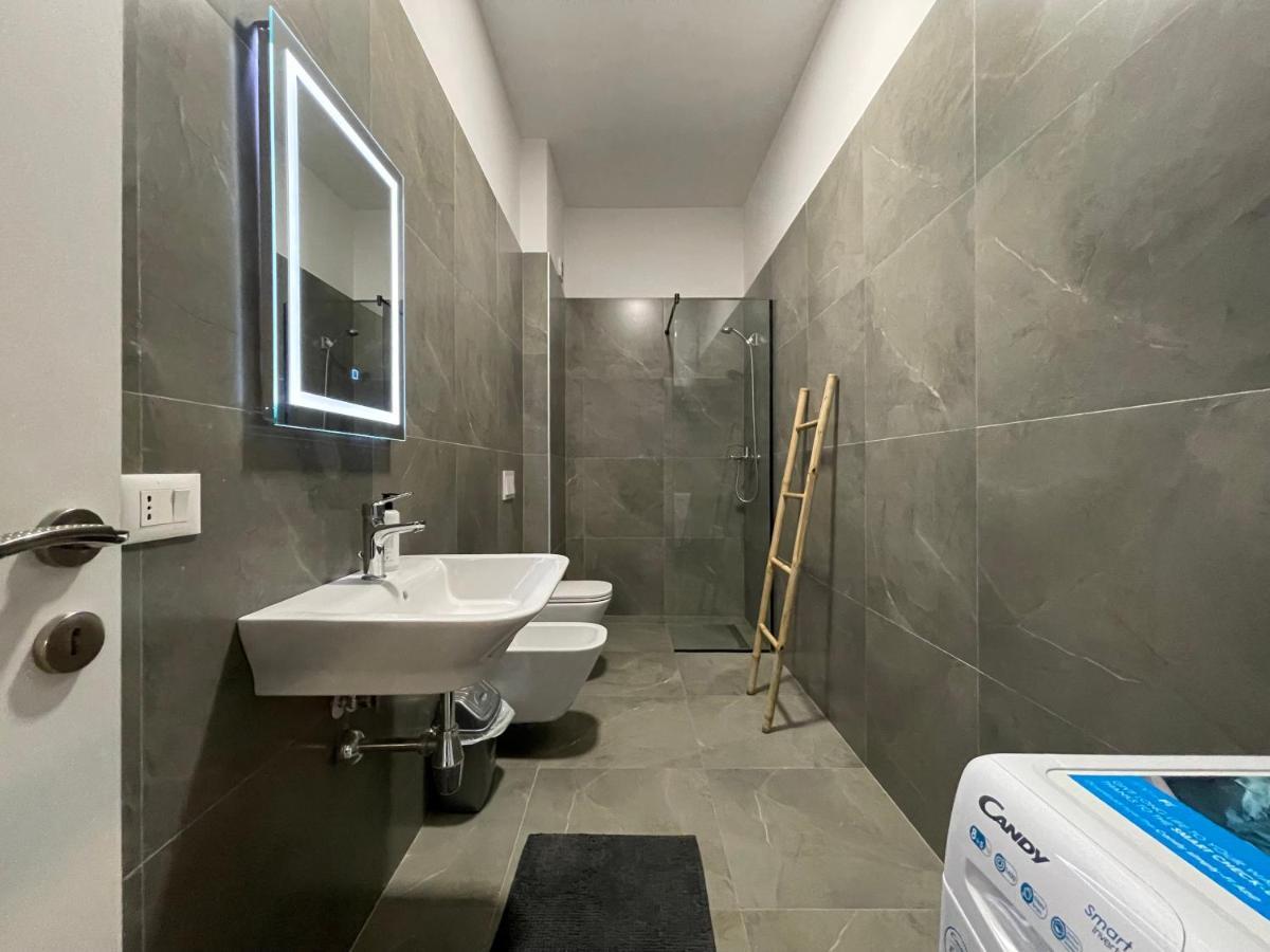 Square 21 Apartments ティラナ エクステリア 写真