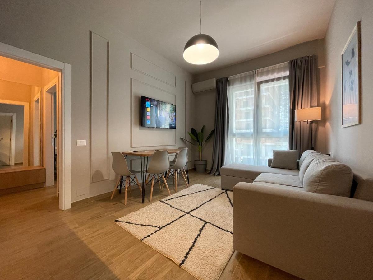 Square 21 Apartments ティラナ エクステリア 写真
