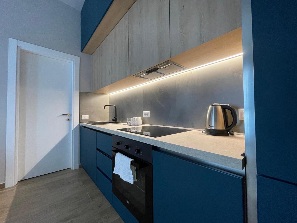 Square 21 Apartments ティラナ エクステリア 写真