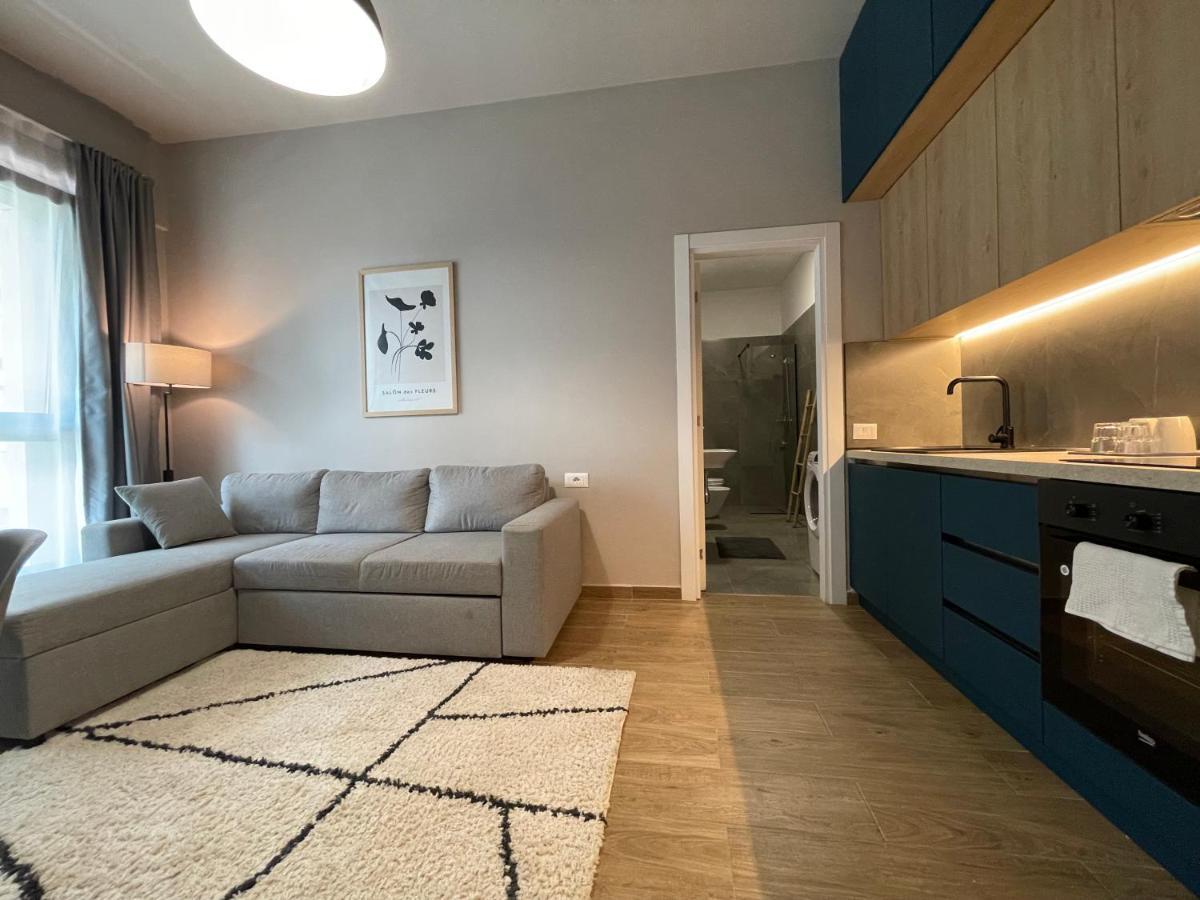 Square 21 Apartments ティラナ エクステリア 写真